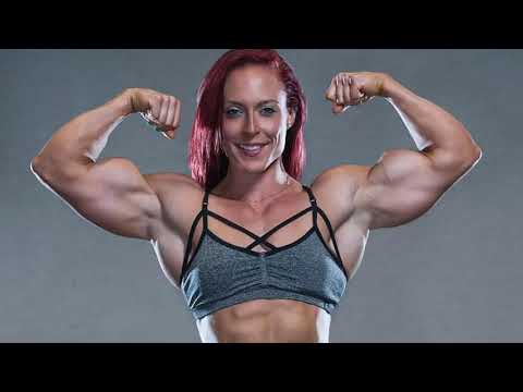 Female bodybuilders Son physique massif, Feminine and pretty, also strong and densely muscled