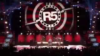 R5 -  (I Can&#39;t) Forget About You (Radio Disney Music Awards 2014)