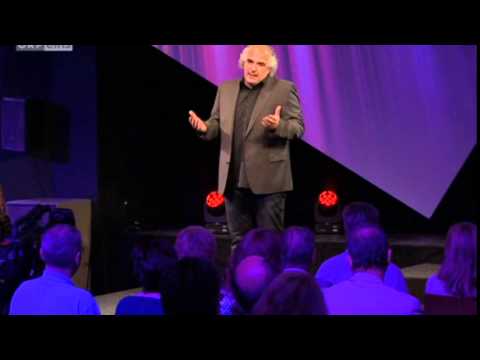 MICHAEL NIAVARANI 2015 - BESTER ÖSTERREICHISCHE KABARETTIST - HOMO IDIOTICUS