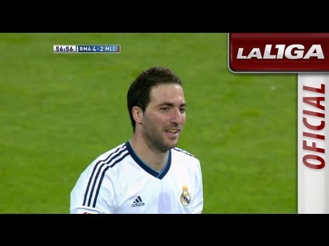 Gol de Higuaín (4-2) en el Real Madrid - RCD Mallorca - HD