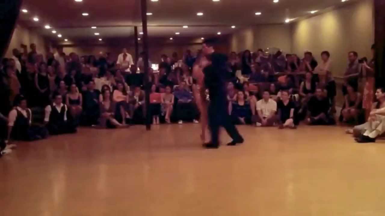 Maximiliano Copello and Nadia Johnson — "Ilusión azul" — 3/3 at El Abrazo