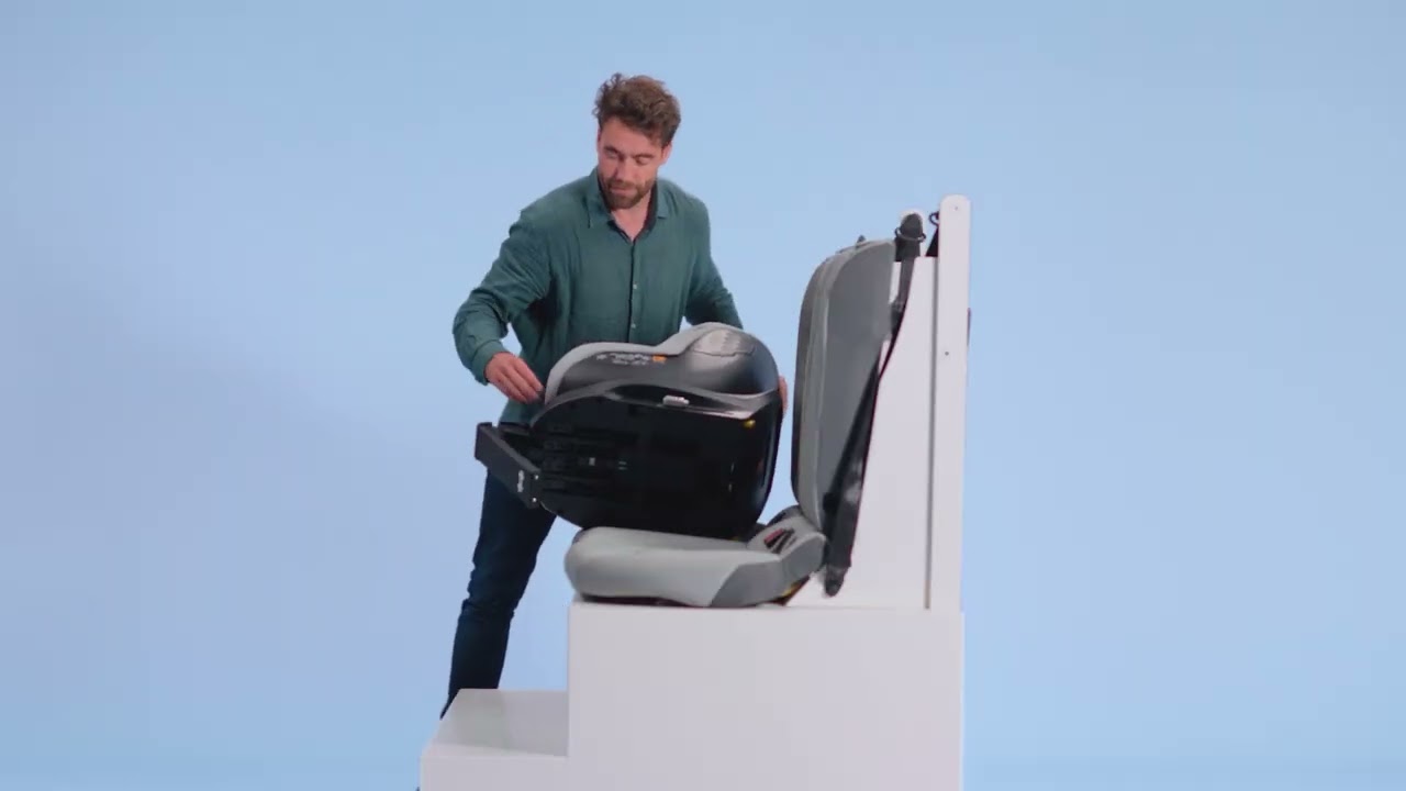 How to remove the Mica Eco i-Size from the car