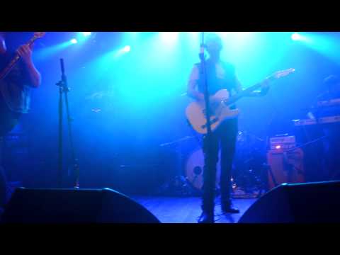 Le Mani- La Scatola (Circolo degli Artisti 8.12.2012)