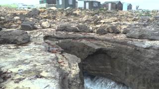 preview picture of video 'Portland Bill Waves England UK'