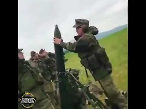 Darwin Award  🔞  Crack troops
