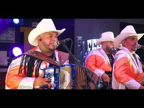 Dados Cargados -  El Norteñísimo (Video Oficial)