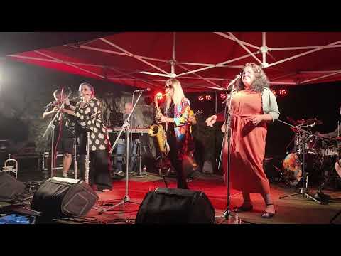 Jamchestra - Jamchestra - Zkušebna v lese (Fofrr)