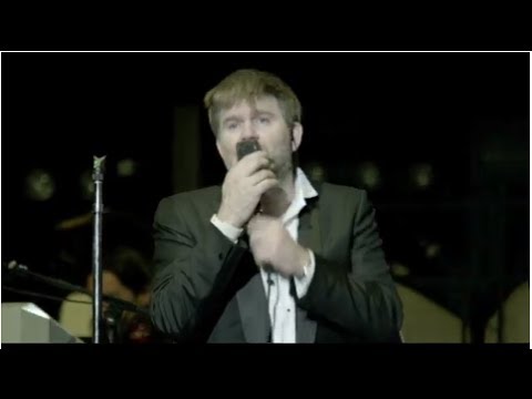 LCD Soundsystem - Losing My Edge (Live at Madison Square Garden)