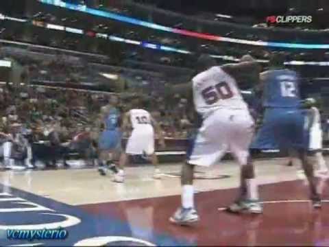 Dwight Howard 23pts-21reb-4ast-6blk vs. Clippers (12.08.2008)