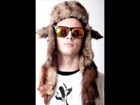 Qvkata DLG & Mc Bo - Propan-Butan (instr. Qvkata DLG)