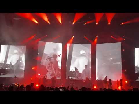 Elevation Worship with Pastor Steven Furtick “Rattle” Live Knoxville