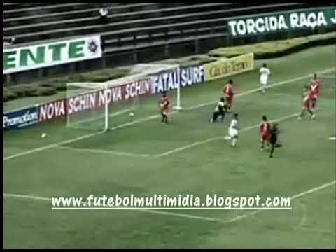 Marcelo Ramos (Ipatinga) - 16/05/2009 - Ipatinga 4x0 Vila Nova - 2 gols