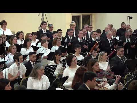 Concierto "Nuestros himnos" - Padre necesito que te sientes a mi lado