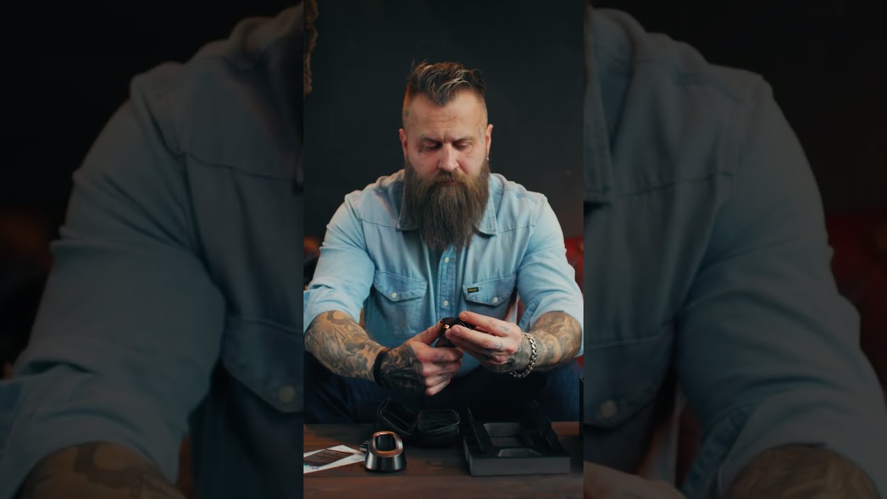 Pavel’s showing exactly what he uses for beard, hair, and body 👊