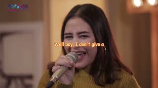 Download lagu IDGAF And We Are Never Ever Getting Back Together (Cover By Prilly. L And Nagita. S) 🎶💗🦋 mp3