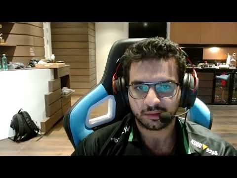 AMMAR's Reaction after getting 2-shotted by Pure's TA