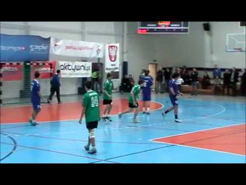 SKF Wisła I Płock-MKS Agrykola W-wa [2] 13-11-2011.wmv