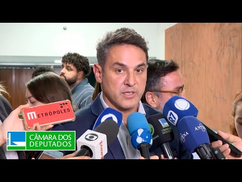 Oposição garante assinaturas suficientes para CPI sobre fraude no INSS - 30/04/2025