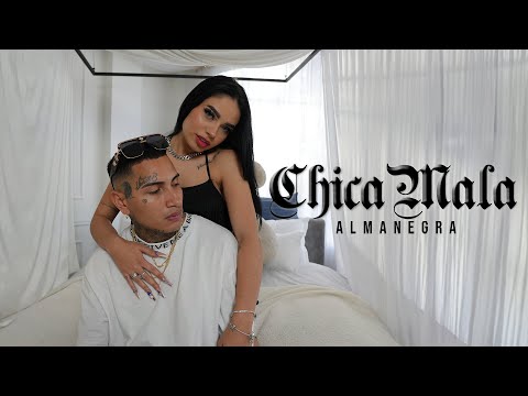 Miniatura de Chica Mala