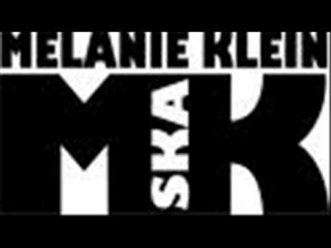 MELANIE KLEIN SKA - Dijistes.wmv
