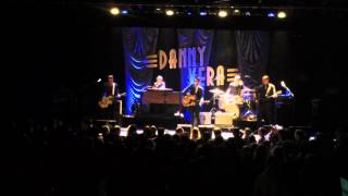 Danny Vera - Intro + Distant rumble + Worn out man (Groene Engel,11 april 2015)