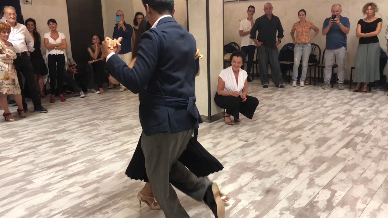 Flor Labiano & Hernan Rodriguez - 💃🏻🕺🏻 Open Day Tango Genova