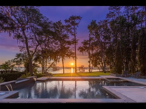 Modern Home with Riverfront Views in Jacksonville, Florida | Sotheby's International Realty
