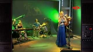 Amparanoia "Don´t leave me know" (A Solas 2003)