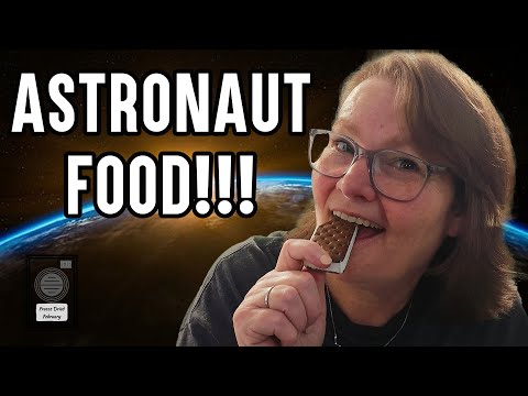 Create Your Own Delicious Astronaut Ice Cream | #FreezeDriedFebruary