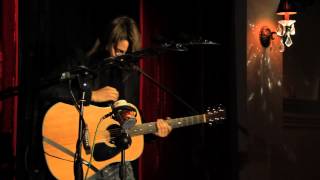 Radiohead - Weird Fishes / Arpeggi (acoustic cover with loop station)