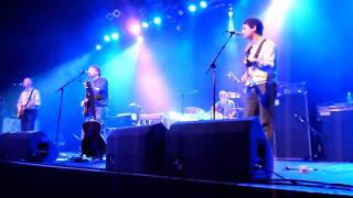 Teenage Fanclub - Rip It Up (Orange Juice cover) & Everything Flows 12Dec2010