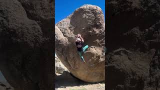 Video thumbnail of Solitaire, V8. Buttermilk Country