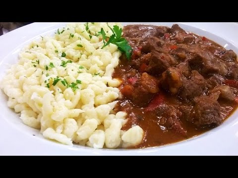 Goulash con spaetzle