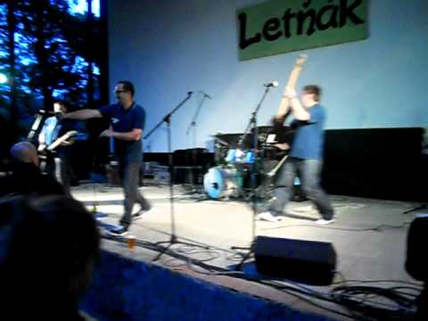 Kencore Passa - Sere mě čas