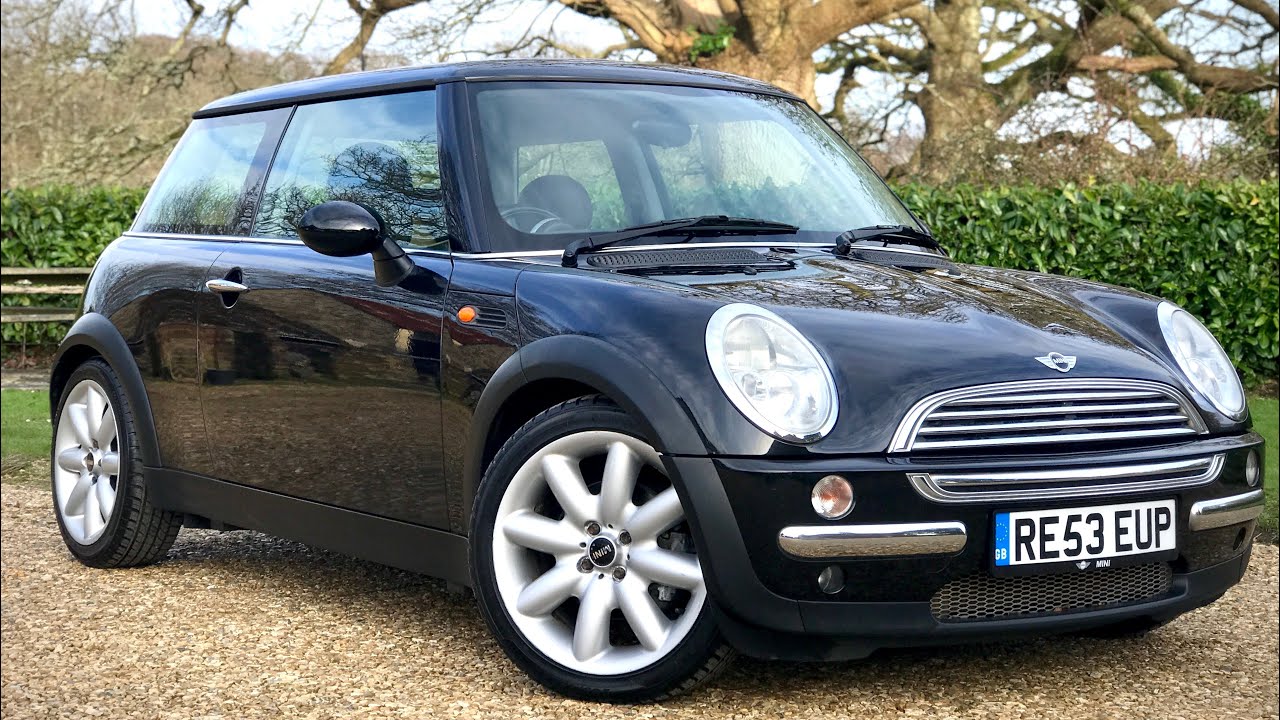 Used 2003 MINI Cooper Hatchback Review Walkaround ...