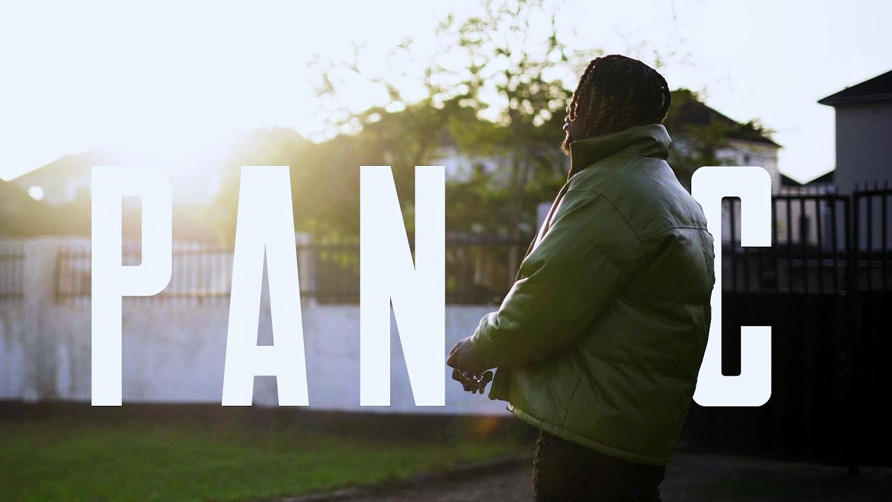 Brainee - Panic (Lyric Visualizer)