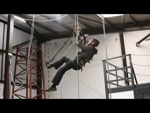 Ascent in Descender/Descent in Ascender, Level 1