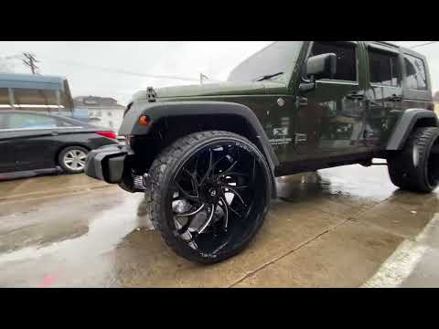 26x14 Fuel D741 Triton wrapped in 33x13.50r26 Venom R/T Tires #jeep #wrangler #26x14 #fuelwheels