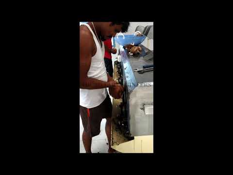 Automatic Coconut Deshelling Machine