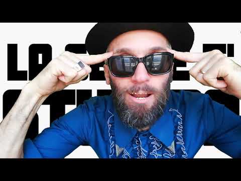 Adriano Bono - La Gente è Stupida (official video)