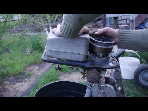 Этот мотор называют 'Смерть рыбака', а у меня он заводится с пол пинка.