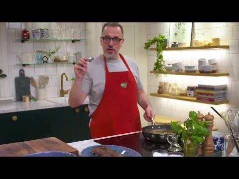 Kökets middag: Fyllda lövbiffsrullader i gräddsås med rostad rotselleri - Köket