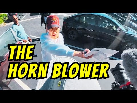 The Horn Blower Karen Blows His Horn - Freedom of the Press - First Amendment Audit