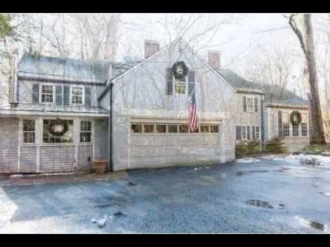 20 Old Farm Road, Wellesley, MA - Listed by Debi Benoit