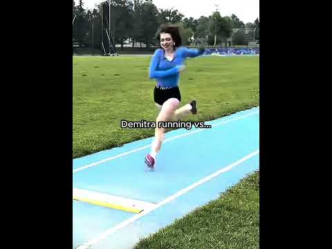 Kalogeras Sisters Running 😱 #kalogerasisters #running #viral #relatable #fyp #edit #curlyhair #funny