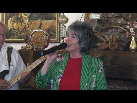 Jovanka Dovatov - Dva oka garava - Raspjevano ljeto 2022. Bijeljina - Extra Stars