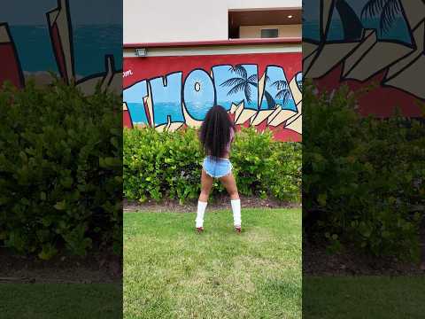 Monéa, DaddyO, Yarico Beats - Shake it to the max (BRAM remix) lyric video