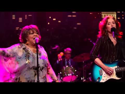 Behind the Scenes: Bonnie Raitt & Mavis Staples