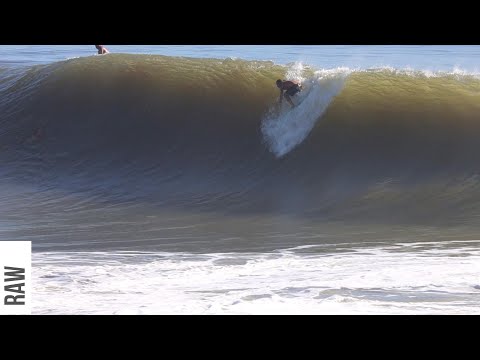 Glassy Brown Walls - Burleigh Heads