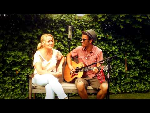 'Calm After The Storm' - The Common Linnets (Cover Nathan Green ft. mom)[LIVE]